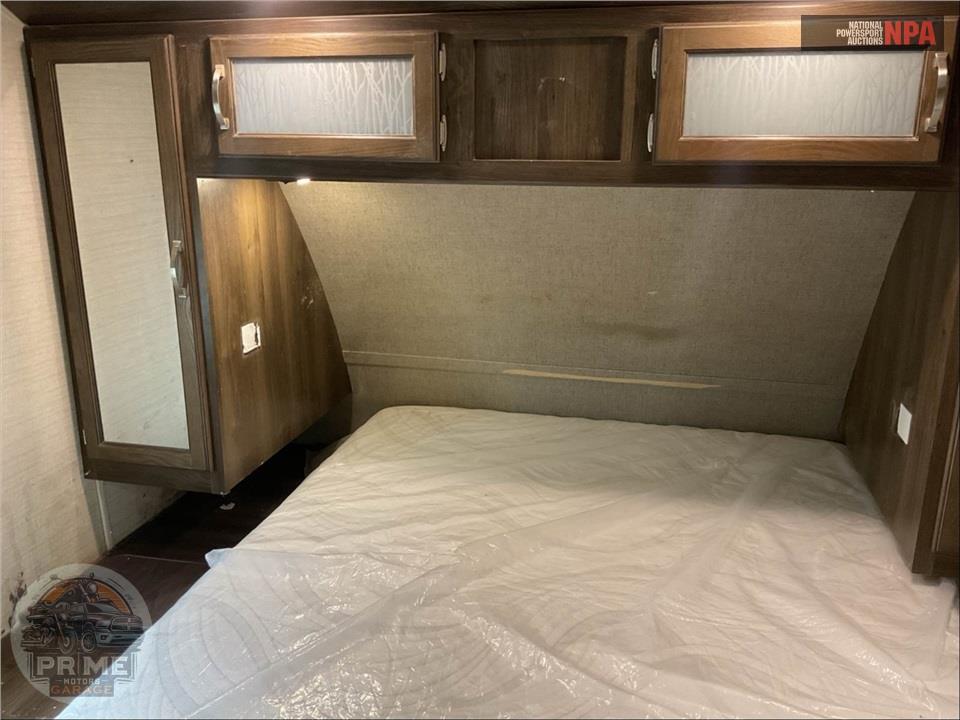 2019 Keystone Rv M-34 BIPR BULLET PREMIER ULTRA SERIES — фото 12