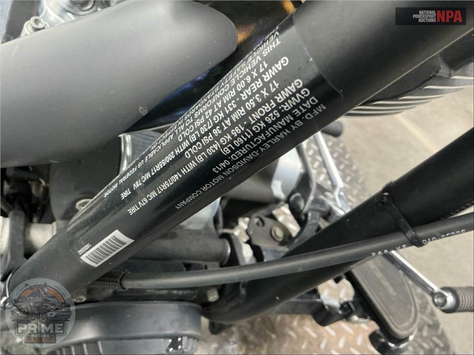 2013 Harley-Davidson FLSTFB FAT BOY LO — фото 27