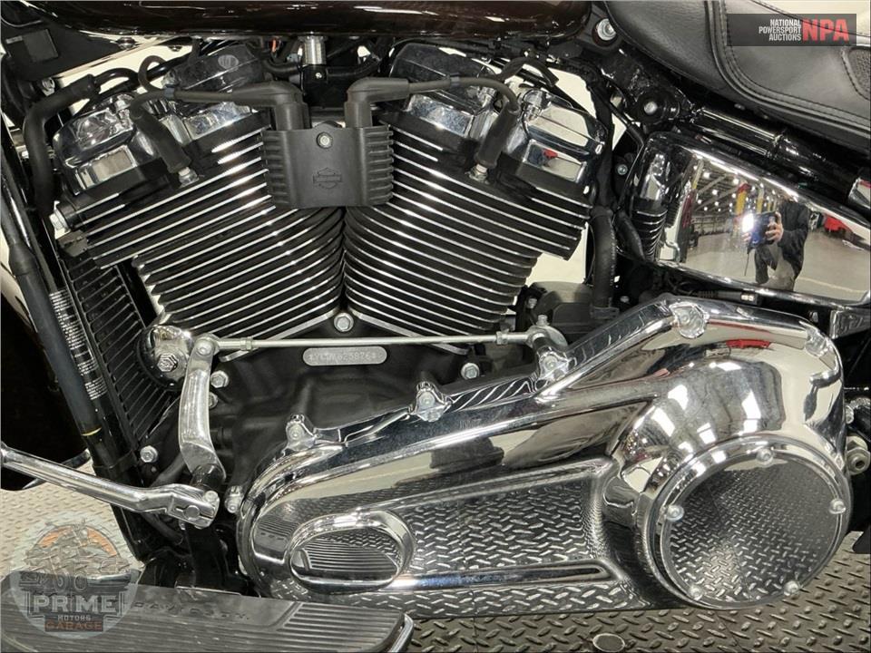 2019 Harley-Davidson FLDE DELUXE — фото 7