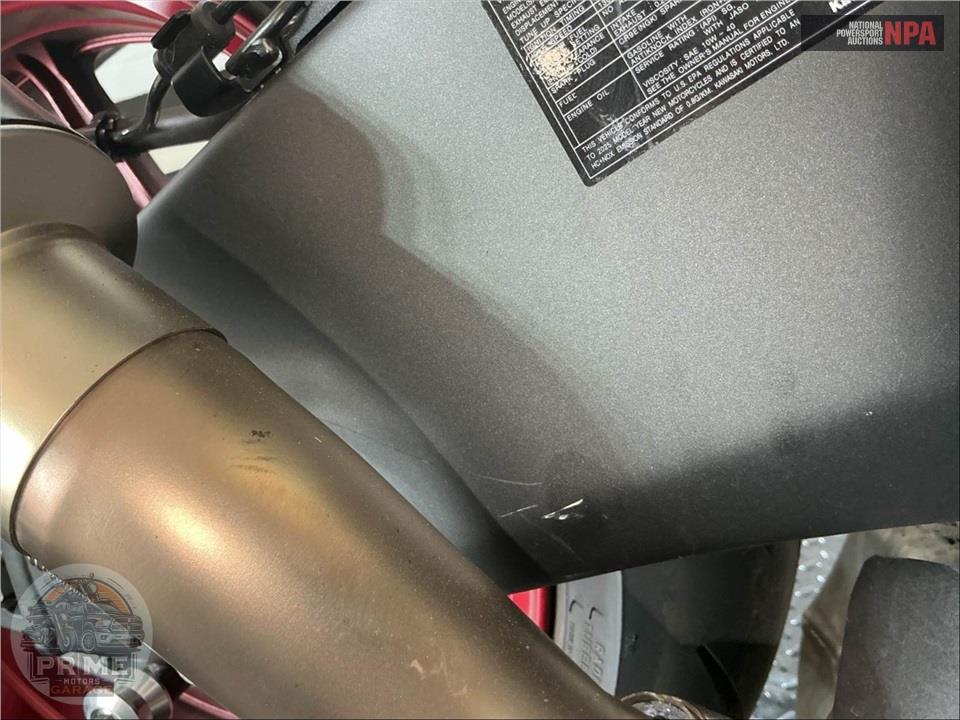 2025 Kawasaki ZX636KSFAL NINJA ZX-6R — фото 18