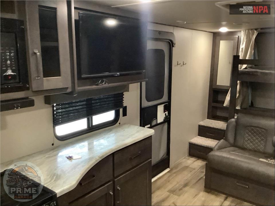 2023 Grand Design Recreational Vehicles M-265BH TRANSCEND XPLOR SERIES — фото 8