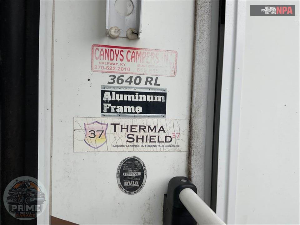 2010 Keystone Rv M-3640 RL - ALPINE FIFTH WHEEL SERIES — фото 5