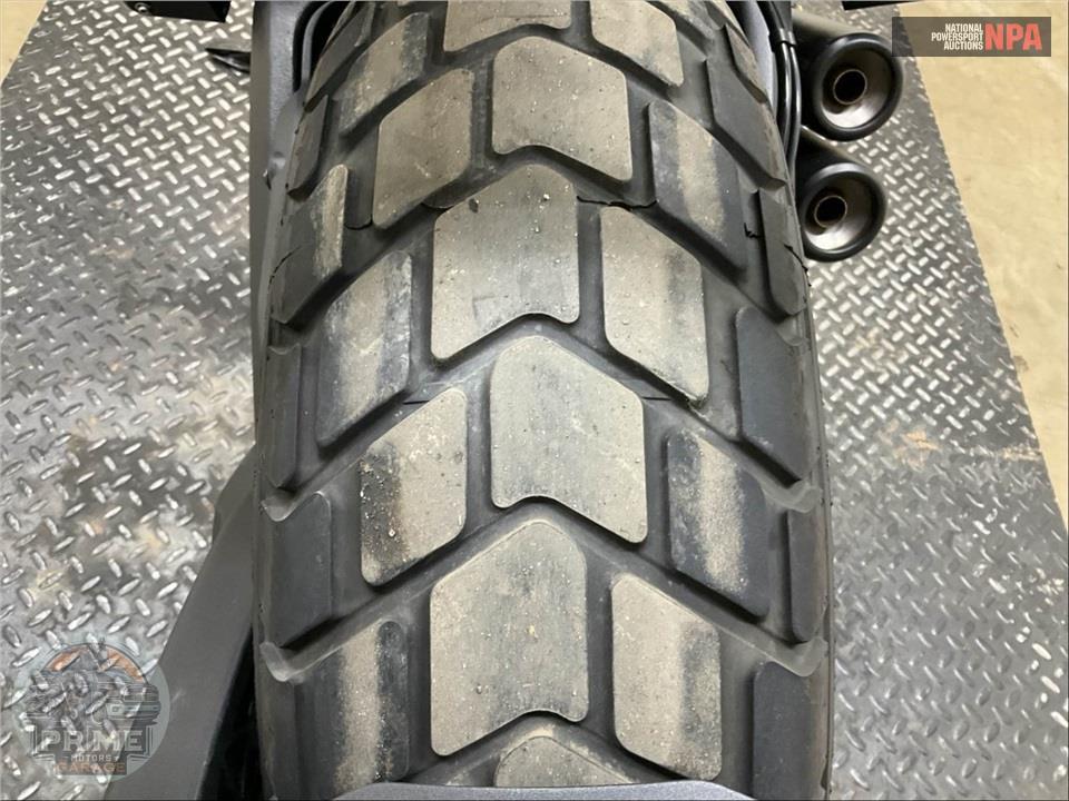 2022 Ducati SCRAMBLER 800 DARK — фото 11