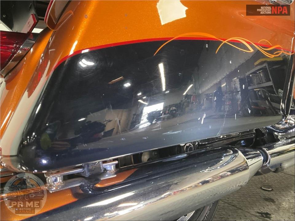 2016 Harley-Davidson FLHTK ELECTRA GLIDE ULTRA LIMITED — фото 27