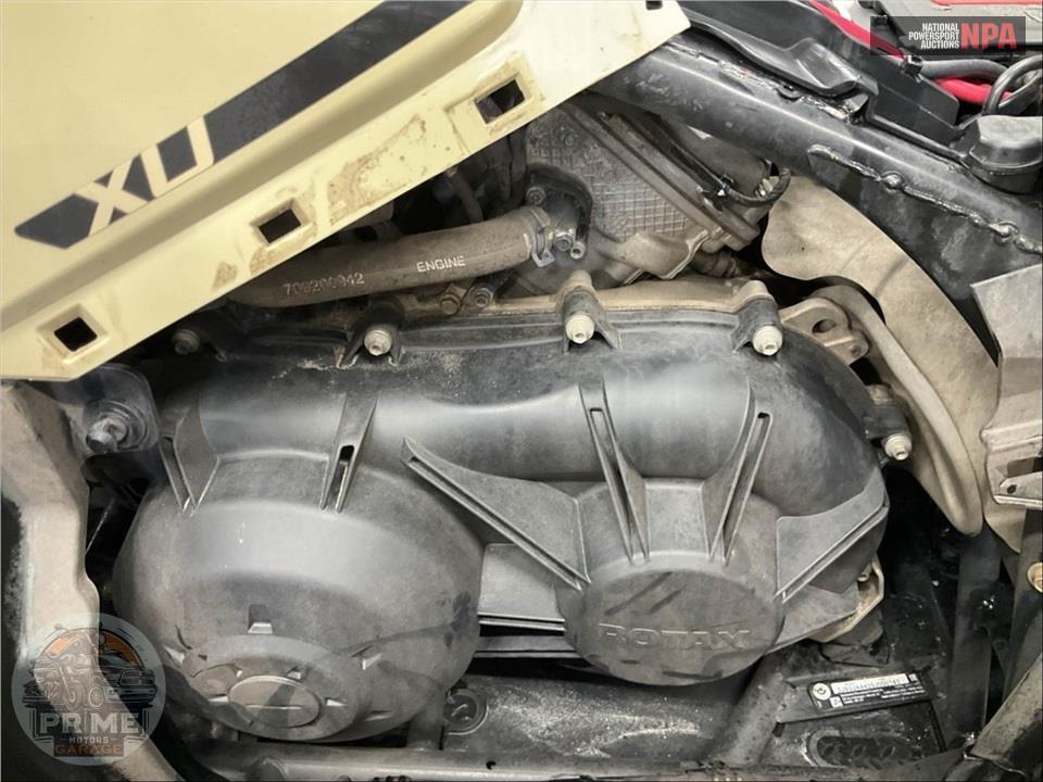 2025 Can-Am OUTLANDER PRO XU HD5 — фото 10