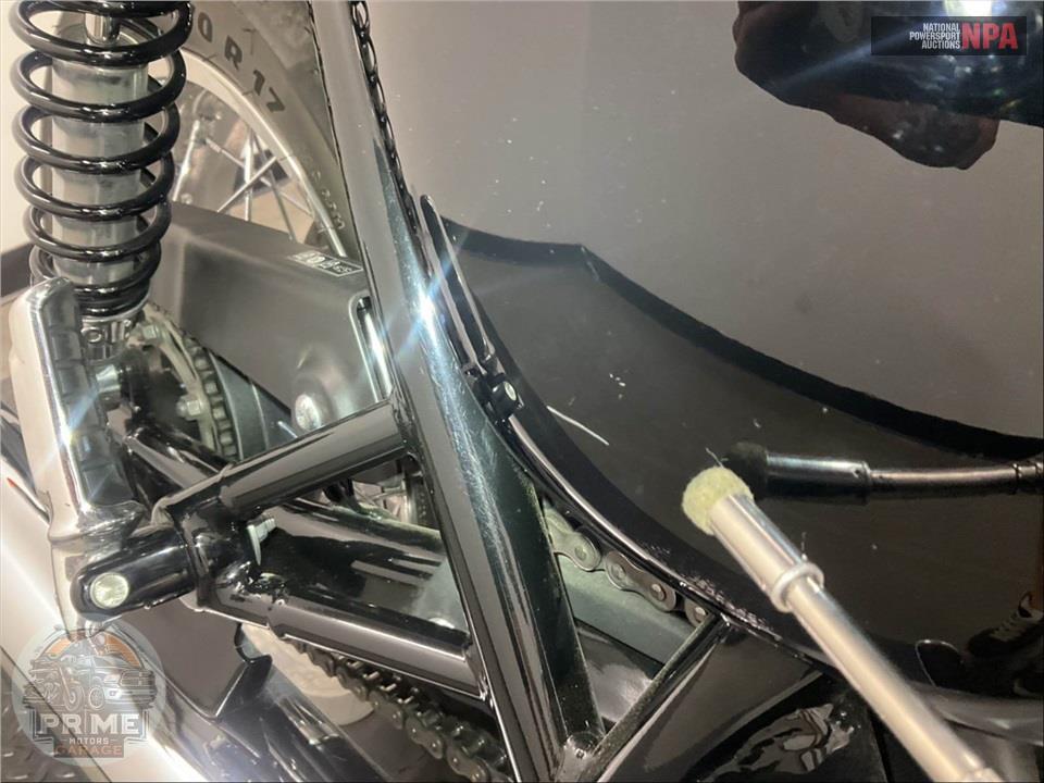 2023 Triumph BONNEVILLE T120 (CHROME EDITION) — фото 15