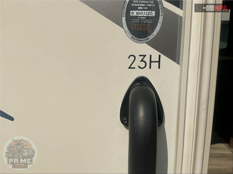 2018 Thor Motor Coach M-23H E350-V10 FREEDOM ELITE SERIES — фото 6