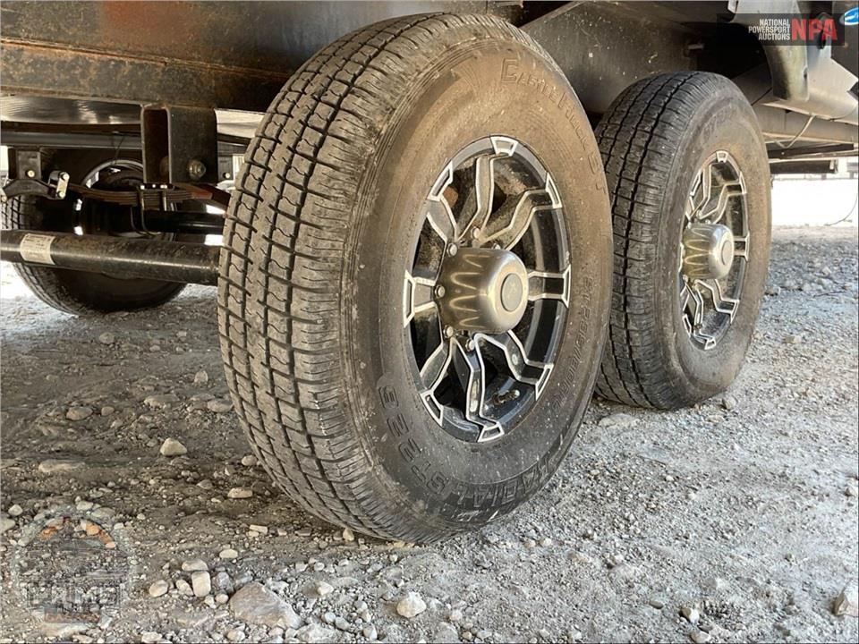 2021 Sabre By Forest River M-36BHQ - FIFTH WHEEL SERIES — фото 44