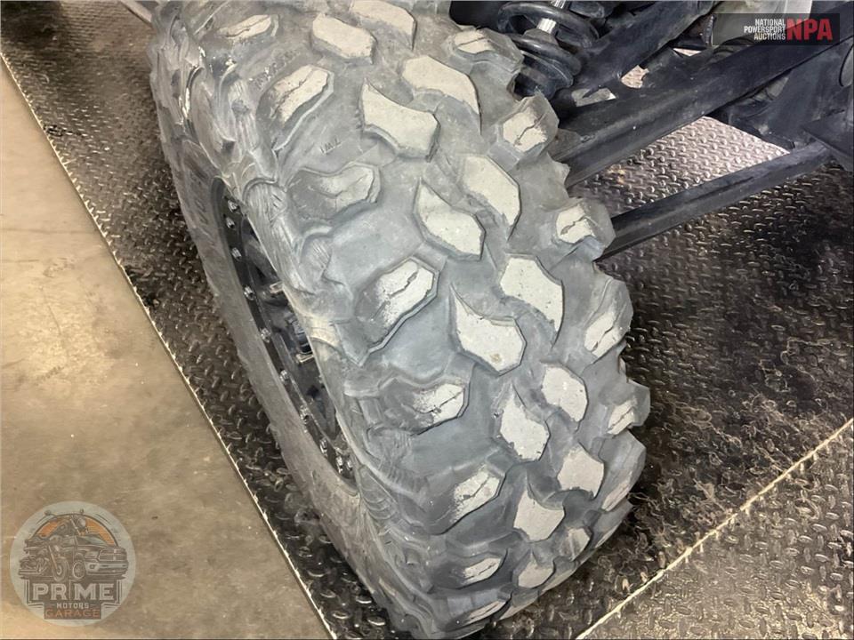 2018 Can-Am MAVERICK X3 X RS TURBO R — фото 31