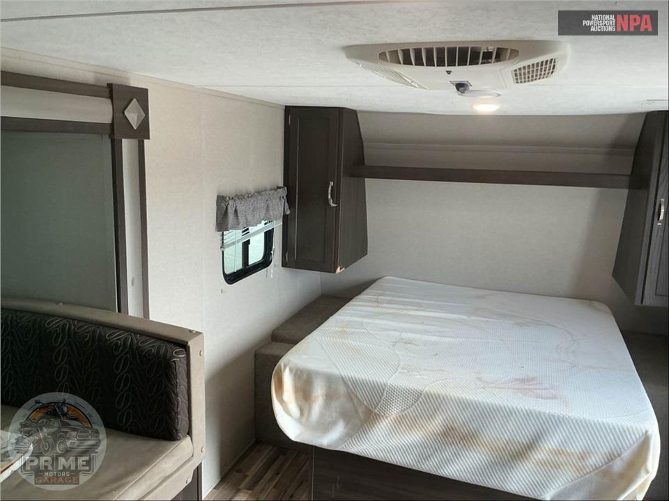 2019 Keystone Rv M-1790 FQ - SUMMERLAND SERIES — фото 6