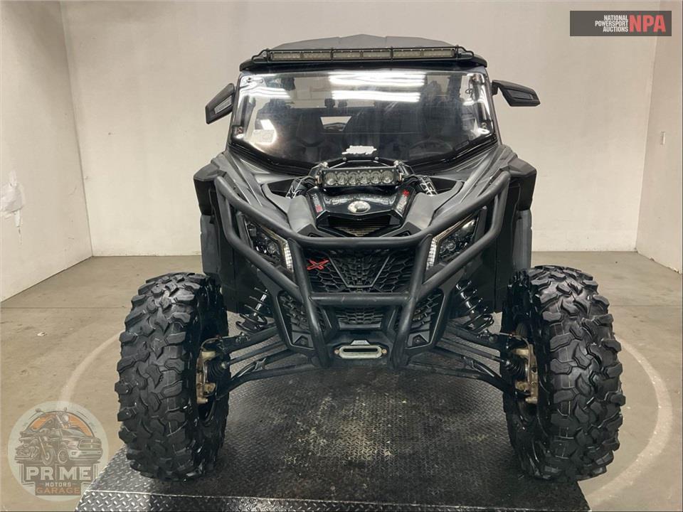 2018 Can-Am MAVERICK X3 X DS TURBO R — фото 2