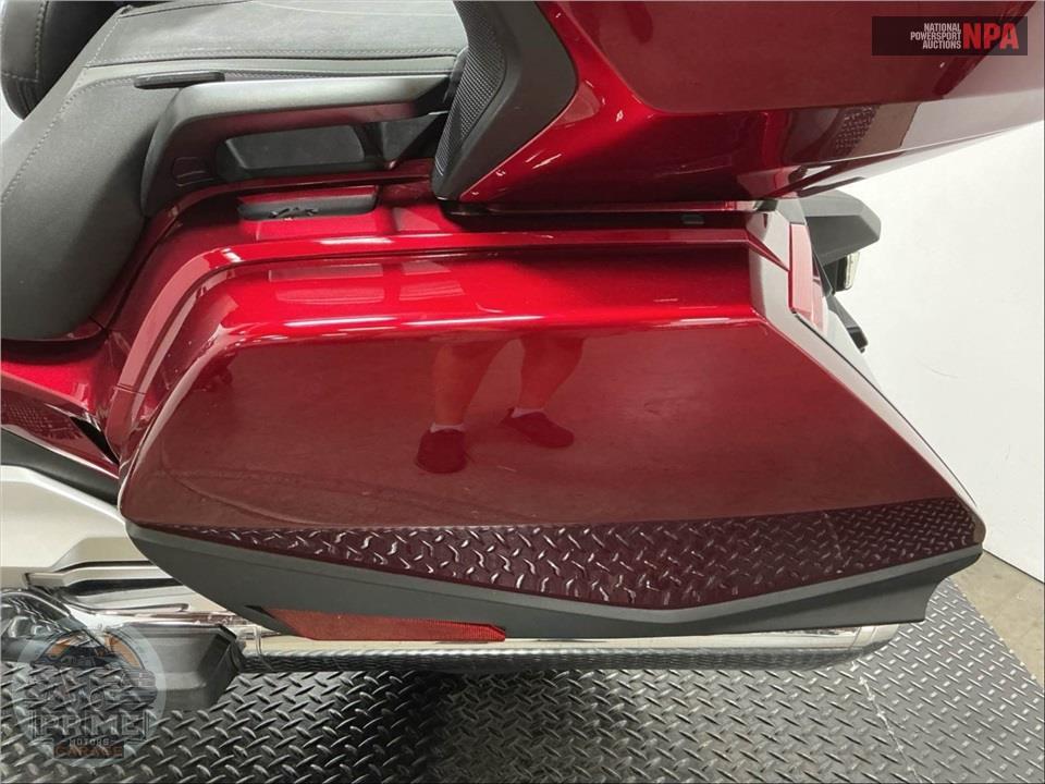 2021 Honda GL1800D GOLDWING TOUR DCT — фото 17