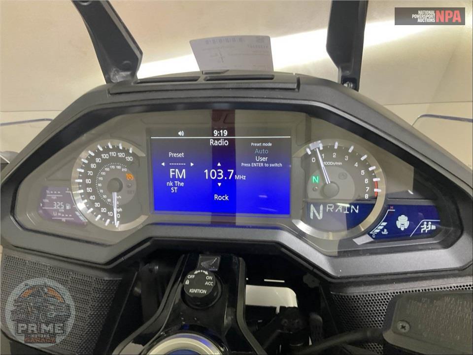 2024 Honda GL1800D GOLDWING TOUR DCT — фото 5