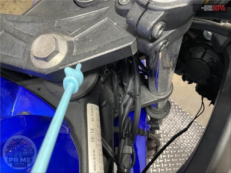 2016 Yamaha YZF-R3 — фото 29