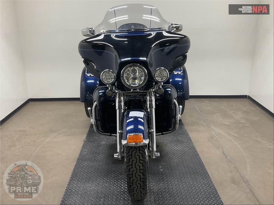 2012 Harley-Davidson FLHTCUTG TRIGLIDE UL CLSC — фото 2