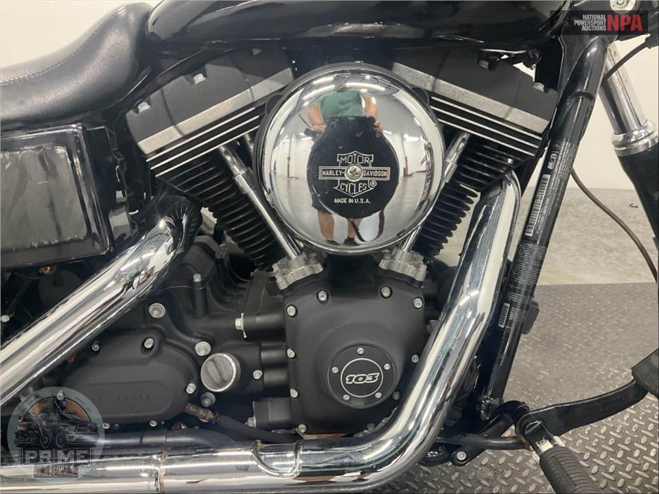 2016 Harley-Davidson FXDB STREET BOB — фото 6