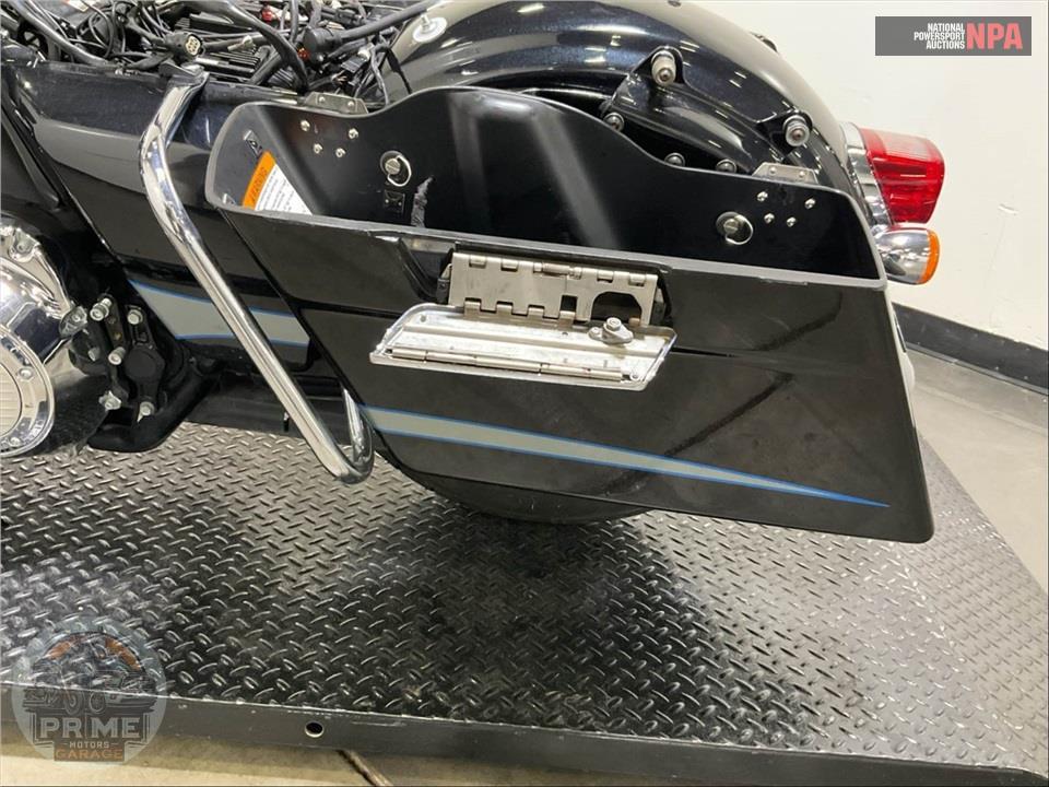 2013 Harley-Davidson FLTRU ROAD GLIDE ULTRA — фото 27