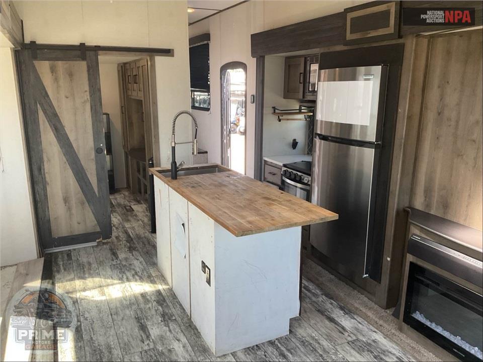 2020 Keystone Rv M-3570 FWLFT - SPRINTER LIMITED FIFTH WHEEL SERIES — фото 8