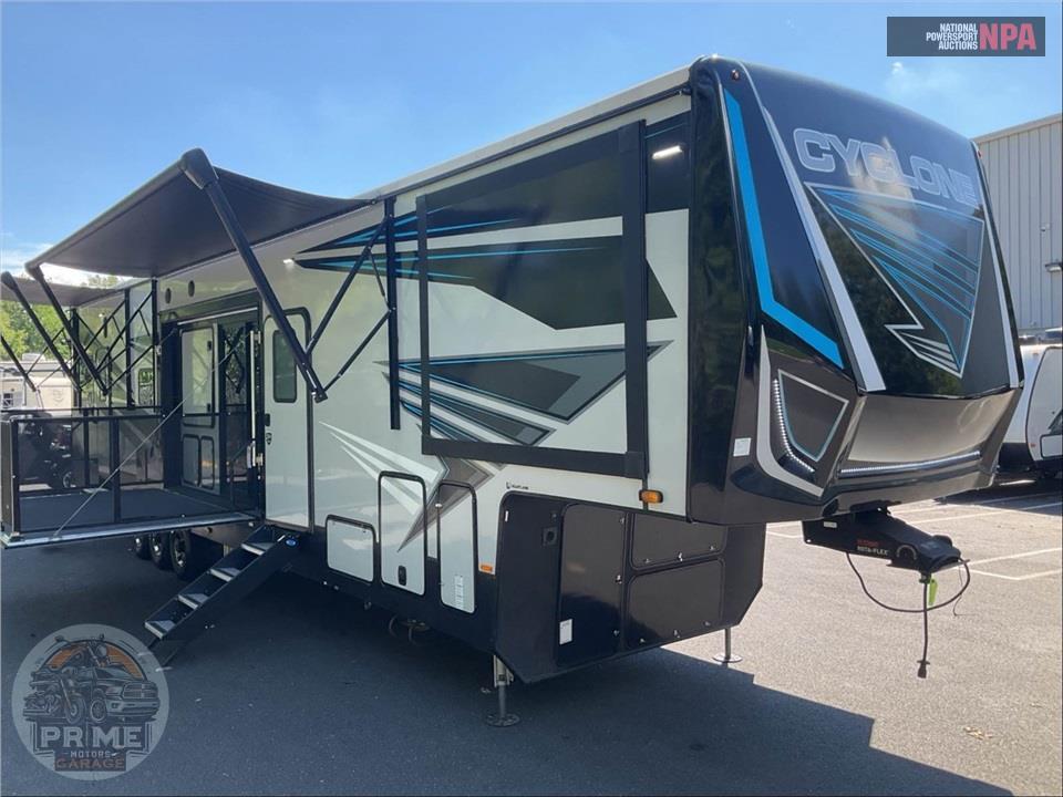 2023 HEARTLAND RVS M-4270 - CYCLONE TOY HAULER TOY HAULER SERIES