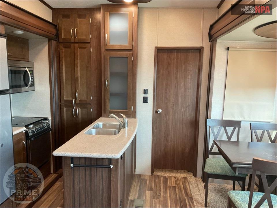 2017 Keystone Rv M-340 BH - MONTANA HIGH COUNTRY FIFTH WHEEL SERIES — фото 1
