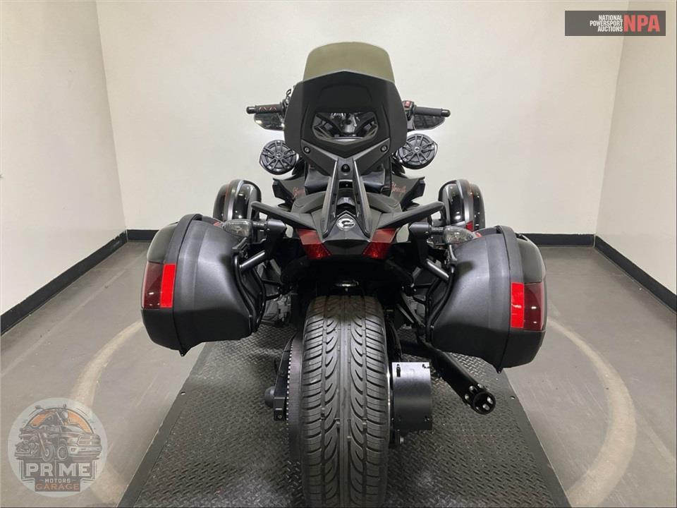 2014 Can-Am SPYDER ST LIMITED — фото 4