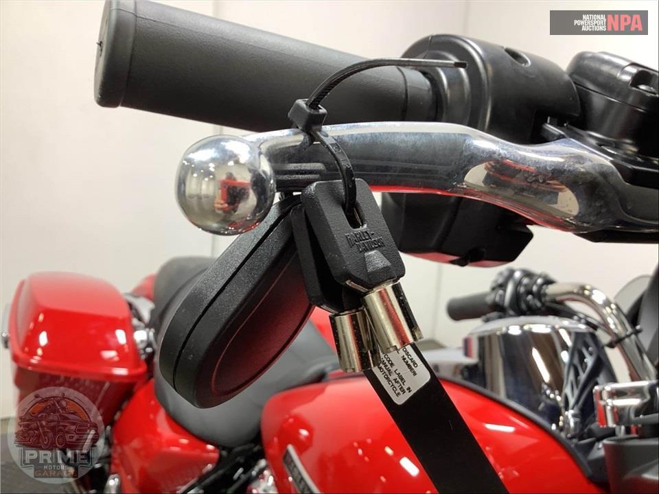 2023 Harley-Davidson FLHX STREET GLIDE — фото 10