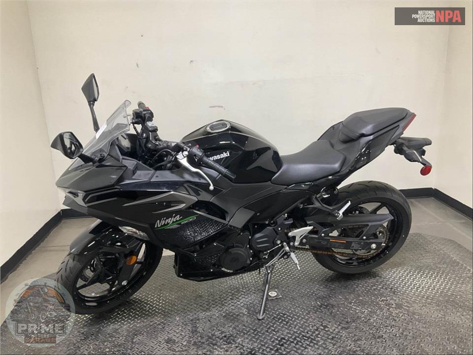 2024 Kawasaki EX500GRFNL NINJA 500 (ABS) — фото 3