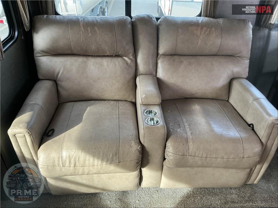 2018 Keystone Rv M-299 RLDS HIDEOUT FIFTH WHEEL SERIES — фото 10