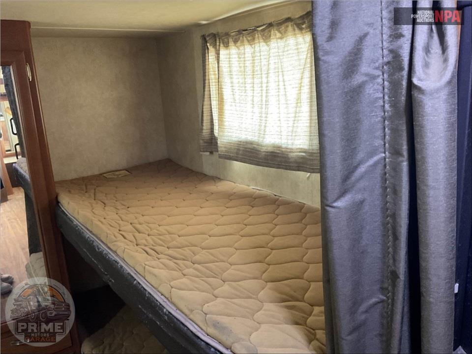 2015 Salem By Forest River M-281QBXL - CRUISE LITE SERIES — фото 15