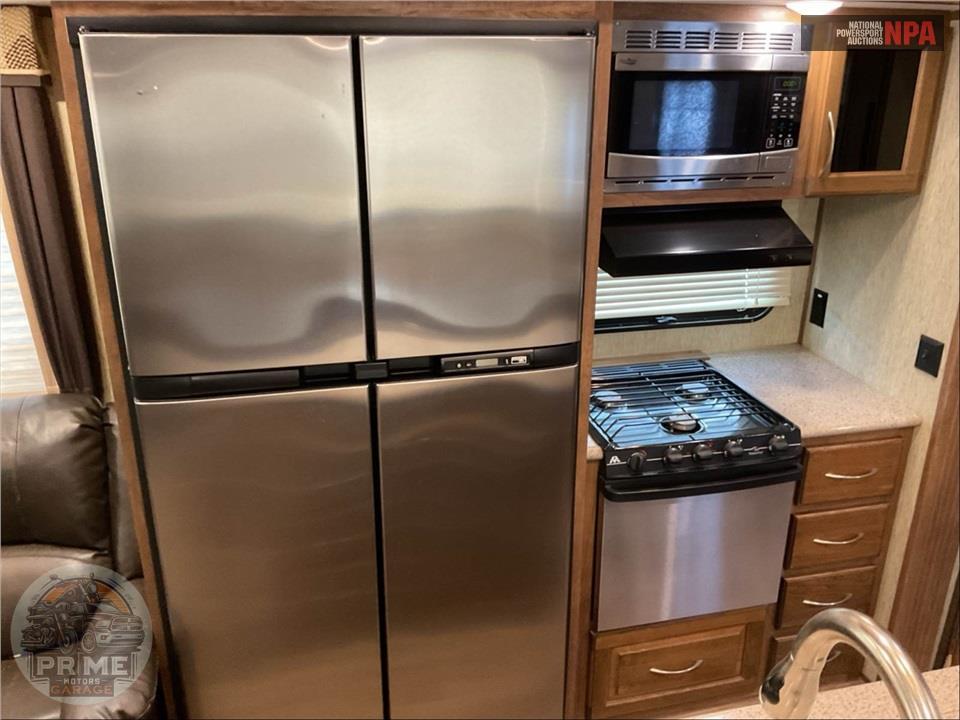 2017 Keystone Rv M-325 RL - LAREDO FIFTH WHEEL SERIES — фото 16