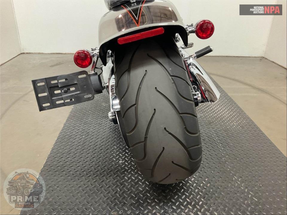 2014 Harley-Davidson FXSBSE CVO BREAKOUT — фото 17