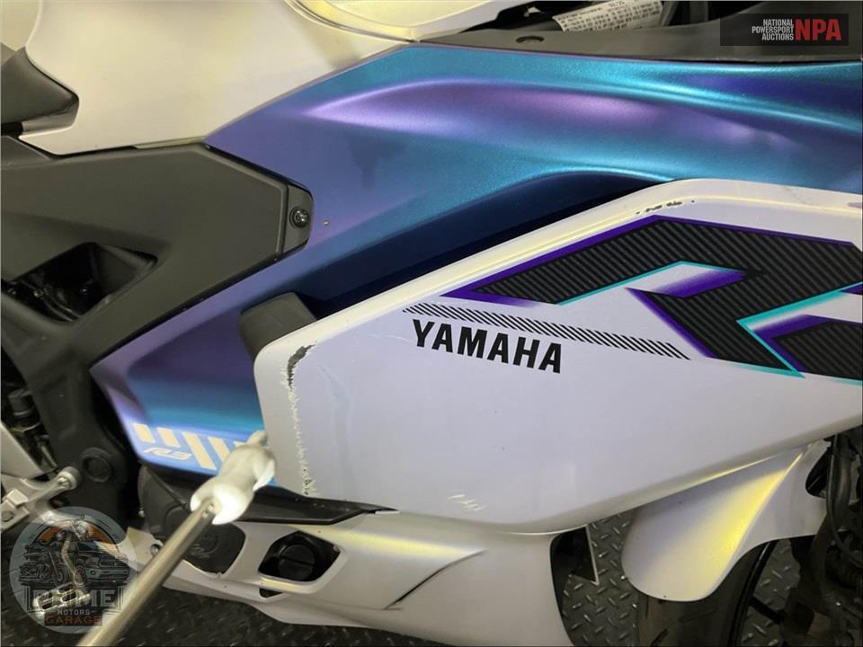 2025 Yamaha YZF-R3 — фото 17