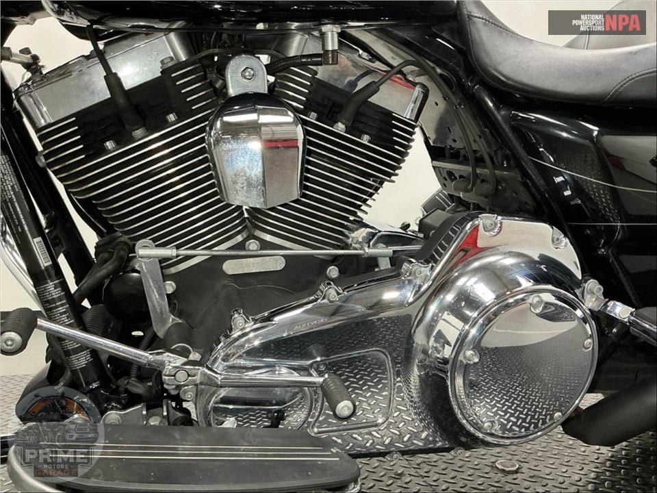 2015 Harley-Davidson FLHXS STREET GLIDE SPECIAL — фото 7