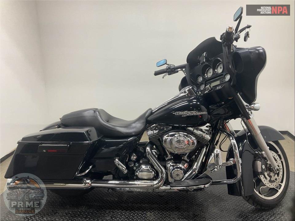 2013 Harley-Davidson FLHX STREET GLIDE — фото 1