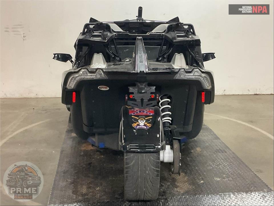 2019 Polaris SLINGSHOT GRAND TOURING — фото 4