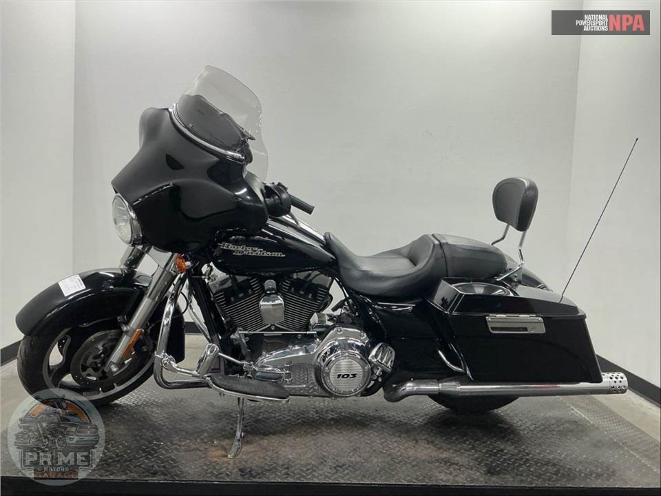 2013 Harley-Davidson FLHX STREET GLIDE — фото 3