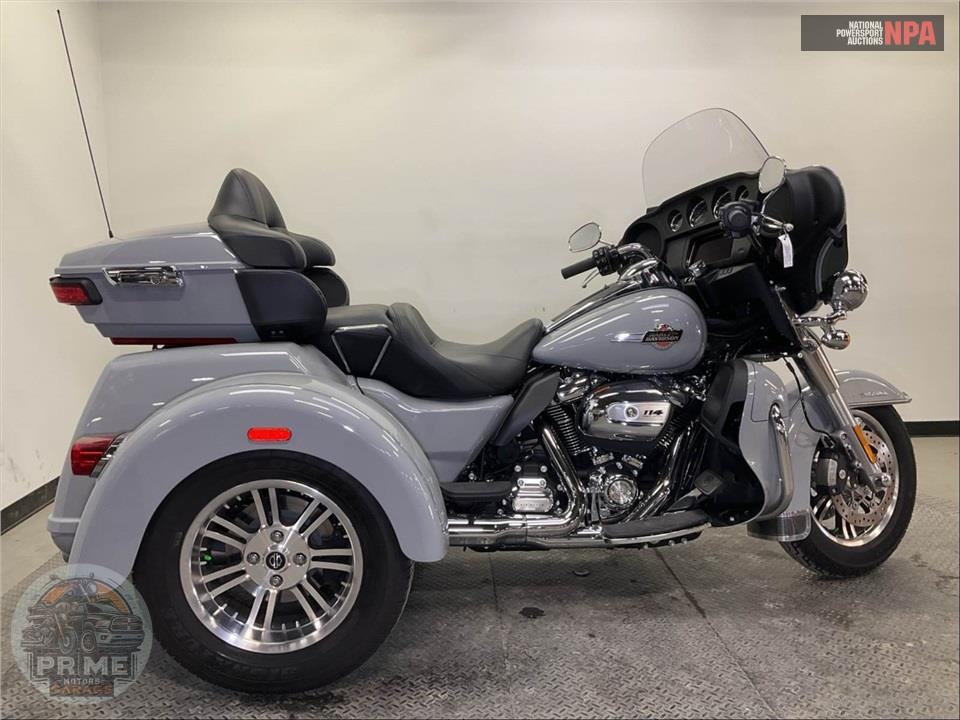 2024 Harley-Davidson FLHTCUTG TRI GLIDE ULTRA CLASSIC — фото 1