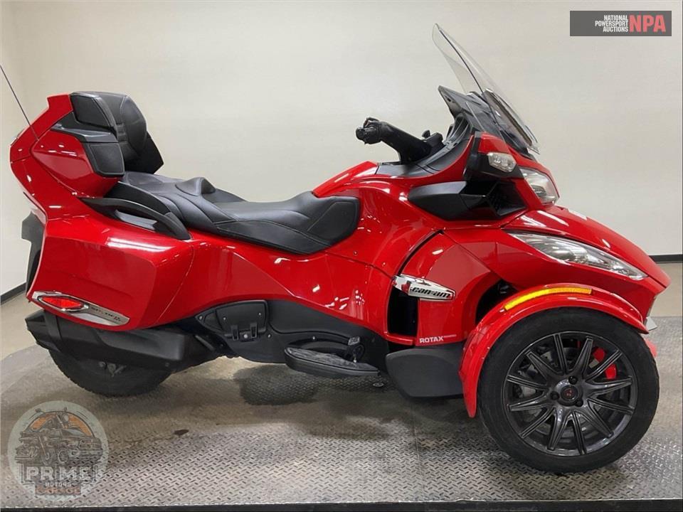 2013 Can-Am SPYDER RT-S SE5 — фото 1