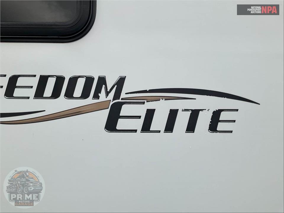 2016 Thor Motor Coach M-22FE E450-V10 - FREEDOM ELITE SERIES — фото 40