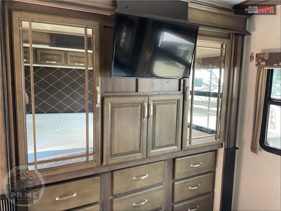 2018 Keystone Rv M-3731 FL MONTANA FIFTH WHEEL SERIES — фото 16
