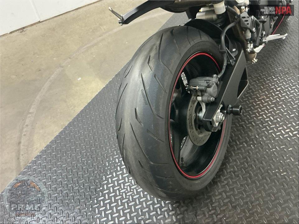 2014 Yamaha YZF-R1 (RAPID RED/MATTE GRAY) — фото 25