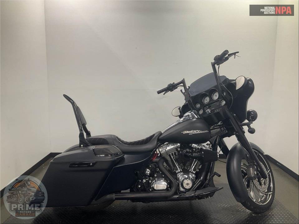 2012 Harley-Davidson FLHX STREET GLIDE — фото 1