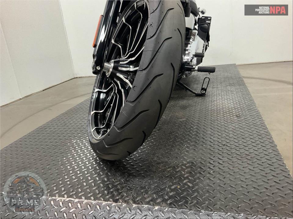 2025 Harley-Davidson FXBR BREAKOUT — фото 17