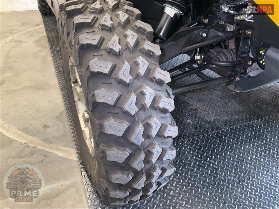2025 Can-Am DEFENDER MAX LIMITED CAB HD10 — фото 16