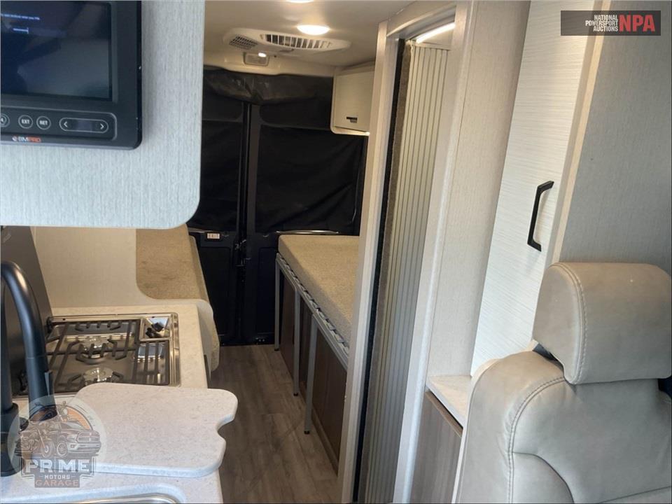 2023 Thor Motor Coach M-2AB PROMASTER - DAZZLE SERIES — фото 7