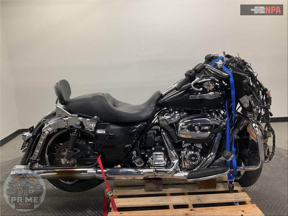 2021 Harley-Davidson FLHX STREET GLIDE — фото 1