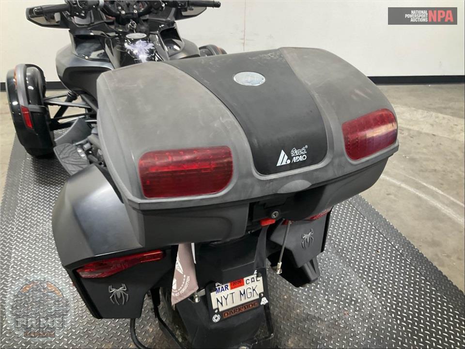 2016 Can-Am SPYDER F3 SE6 LIMITED — фото 23