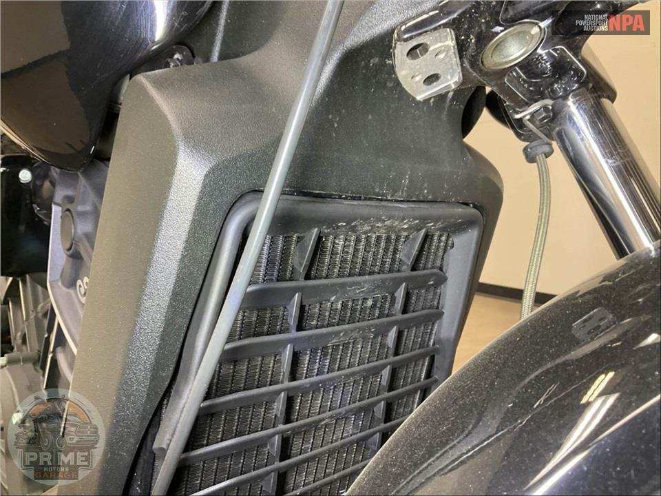 2020 Indian Motorcycle SCOUT BOBBER SIXTY — фото 11