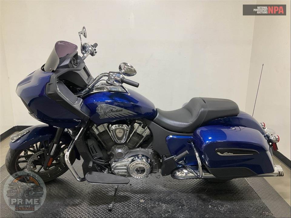 2020 Indian Motorcycle CHALLENGER LIMITED — фото 3