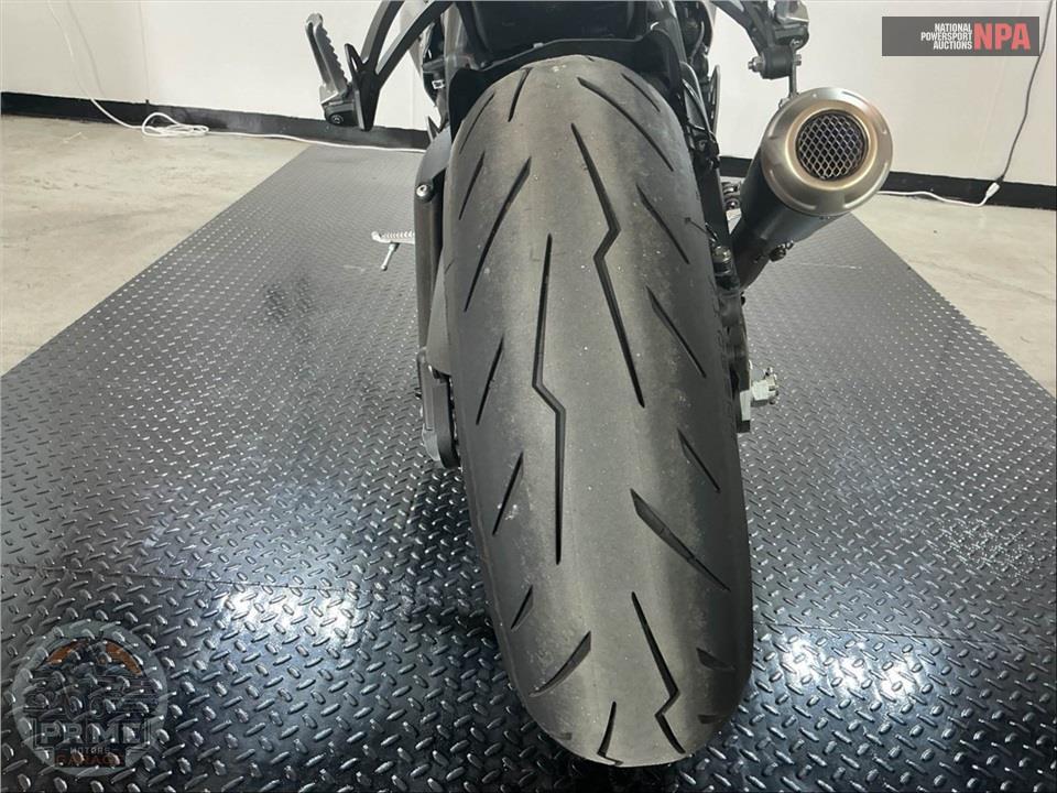 2025 Kawasaki ZX636KSFAL NINJA ZX-6R — фото 17